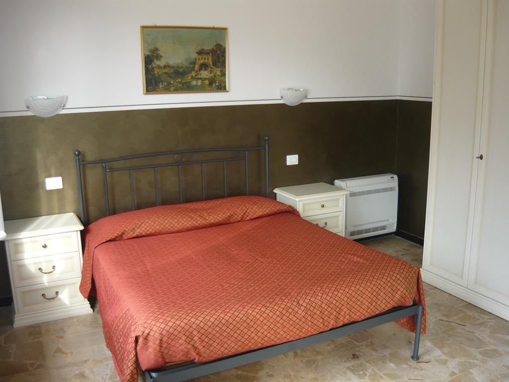 Agriturismo Le Collinette Villanova d'Albenga Quarto foto