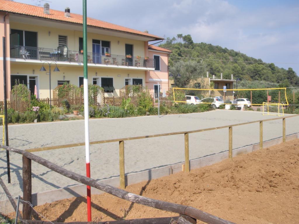 Agriturismo Le Collinette Villanova d'Albenga Quarto foto